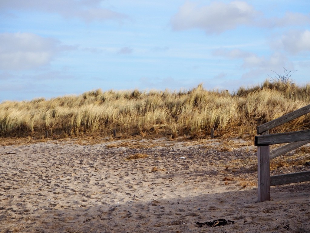 Weissenhäuser Strand Ostsee Wellen Meer Dünen 